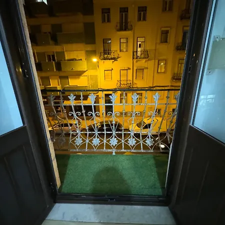 Metro Arroios 22 Guest house