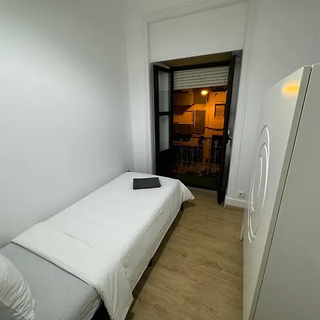 Metro Arroios 22 Guest house Lisbon
